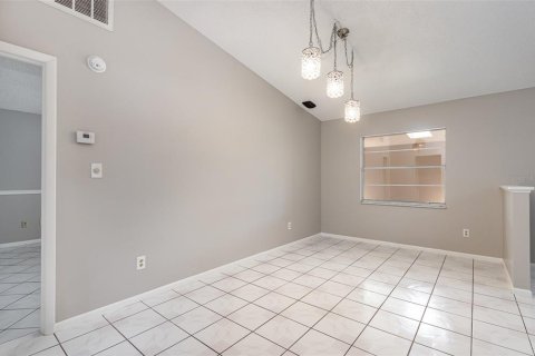 Casa en venta en Orlando, Florida, 4 dormitorios, 190.26 m2 № 1131885 - foto 9
