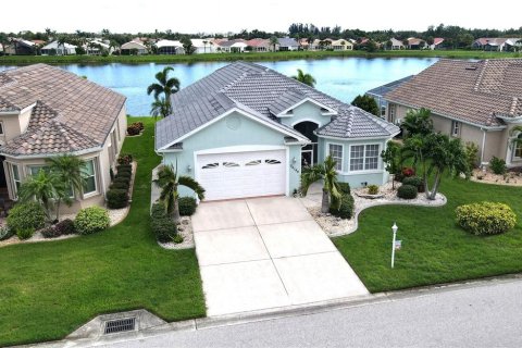 Villa ou maison à vendre à Punta Gorda, Floride: 3 chambres, 182.37 m2 № 1259094 - photo 1