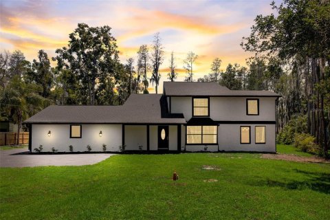 Casa en venta en Lutz, Florida, 5 dormitorios, 338.72 m2 № 1114005 - foto 1