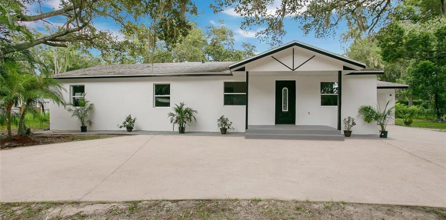 Villa ou maison à Sanford, Floride 4 chambres, 200.58 m2 № 1351383