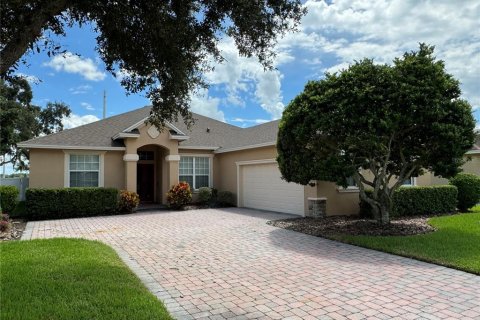 Villa ou maison à louer à Lakeland, Floride: 3 chambres, 217.58 m2 № 1351346 - photo 1