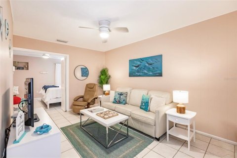 Copropriété à vendre à Sarasota, Floride: 1 chambre, 48.49 m2 № 1351386 - photo 5