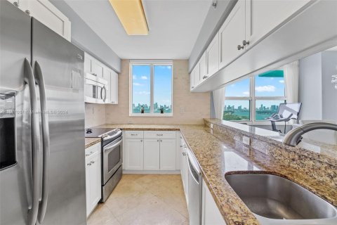 Copropriété à vendre à Miami Beach, Floride: 2 chambres, 106.56 m2 № 1159007 - photo 4