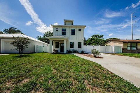 Villa ou maison à vendre à Saint Petersburg, Floride: 3 chambres, 170.94 m2 № 1342275 - photo 2