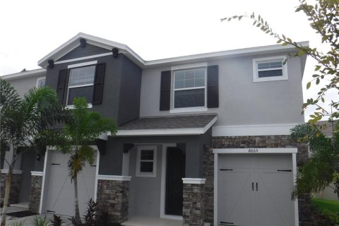 Townhouse in Sarasota, Florida 3 bedrooms, 168.99 sq.m. № 1342276 - photo 1