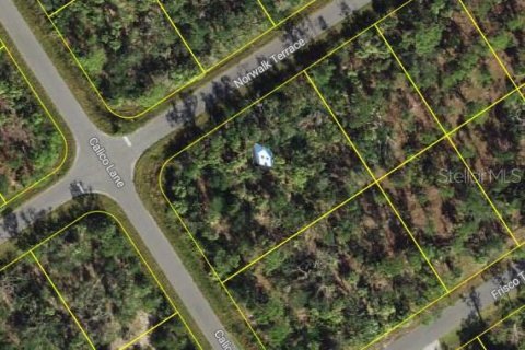 Terreno en venta en Port Charlotte, Florida № 1308167 - foto 1