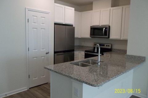 House in Jacksonville, Florida 3 bedrooms, 126.16 sq.m. № 770268 - photo 6