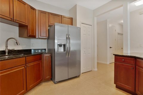 Condominio en venta en Orlando, Florida, 3 dormitorios, 121.42 m2 № 1005863 - foto 9