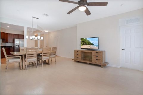 Condominio en venta en Orlando, Florida, 3 dormitorios, 121.42 m2 № 1005863 - foto 16