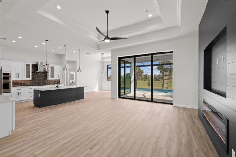 Villa ou maison à vendre à Punta Gorda, Floride: 3 chambres, 214.51 m2 № 865094 - photo 8