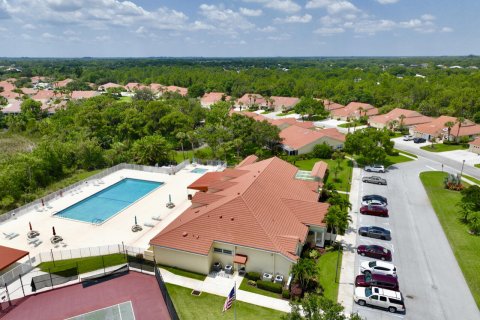 Casa en venta en Palm City, Florida, 2 dormitorios, 135.73 m2 № 1185595 - foto 4