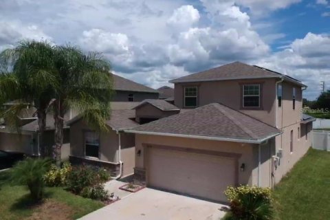 Casa en alquiler en Land O' Lakes, Florida, 4 dormitorios, 238.02 m2 № 1388529 - foto 4