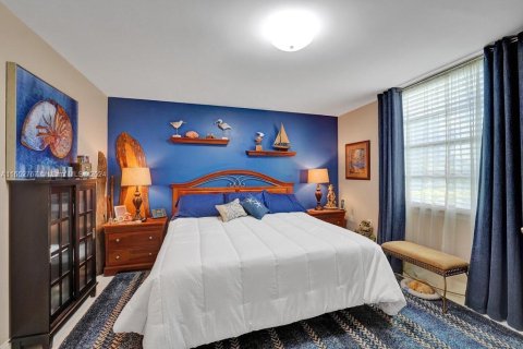 Condo in Davie, Florida, 2 bedrooms  № 1346006 - photo 29