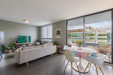 Condo in Miami Beach, Florida, 1 bedroom  № 1159395 - photo 4