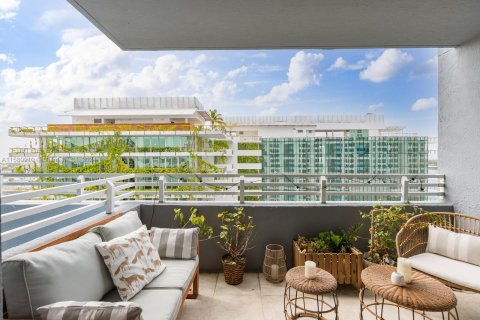 Condo in Miami Beach, Florida, 1 bedroom  № 1159395 - photo 14