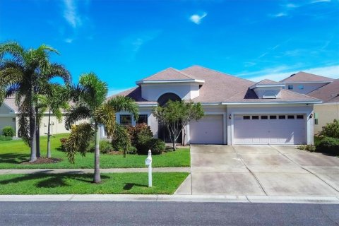 Villa ou maison à vendre à Ruskin, Floride: 4 chambres, 248.23 m2 № 1342263 - photo 1