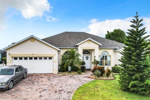 Villa ou maison à vendre à Davenport, Floride: 5 chambres, 217.21 m2 № 1382125 - photo 1