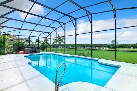 Casa en venta en Davenport, Florida, 5 dormitorios, 217.21 m2 № 1382125 - foto 2