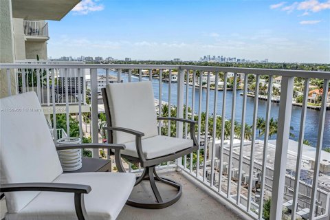 Copropriété à vendre à Fort Lauderdale, Floride: 2 chambres, 111.48 m2 № 1127017 - photo 19