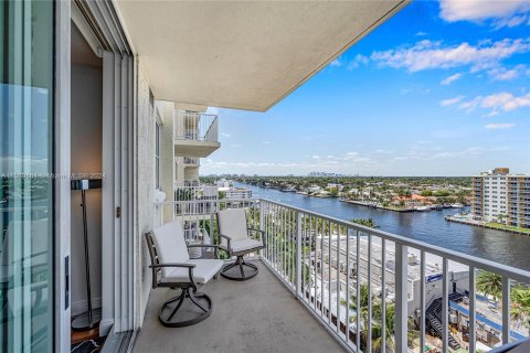 Condo in Fort Lauderdale, Florida, 2 bedrooms  № 1127017 - photo 20