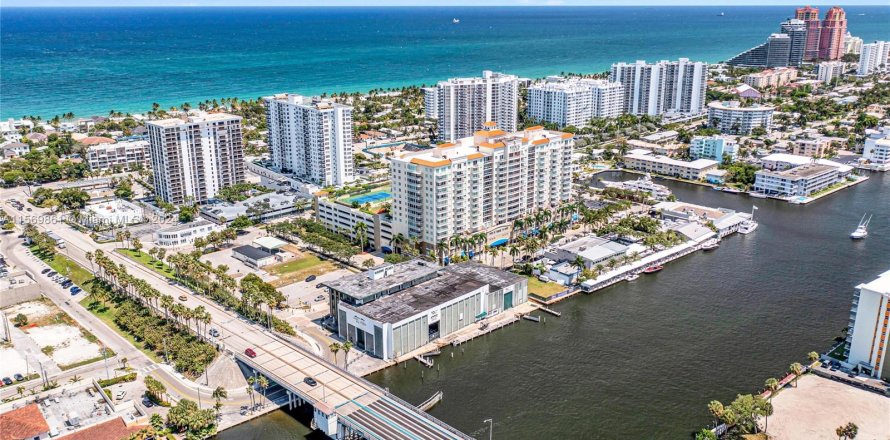 Condo à Fort Lauderdale, Floride, 2 chambres  № 1127017