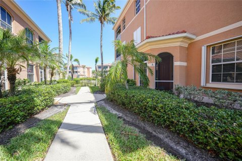 Condo in Punta Gorda, Florida, 3 bedrooms  № 486212 - photo 3