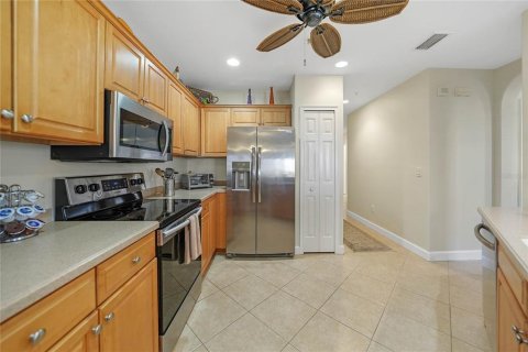 Copropriété à vendre à Punta Gorda, Floride: 3 chambres, 149.11 m2 № 486212 - photo 14