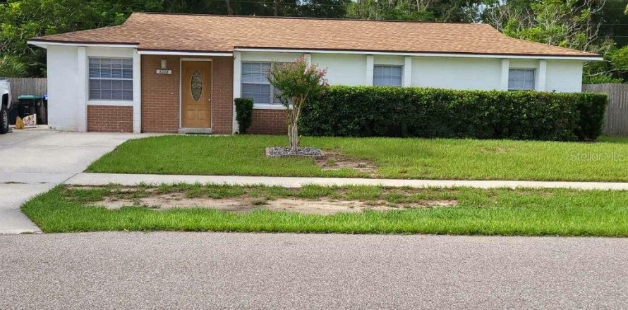 House in Orlando, Florida 3 bedrooms, 114.08 sq.m. № 1297049