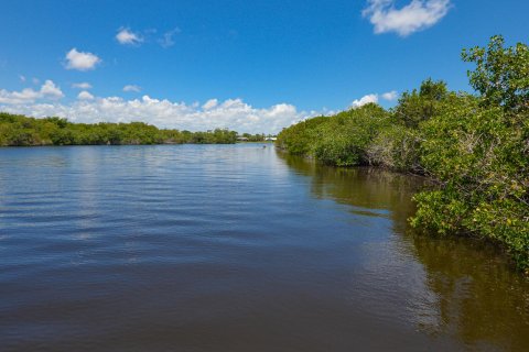 Condo in Stuart, Florida, 2 bedrooms  № 1186185 - photo 8