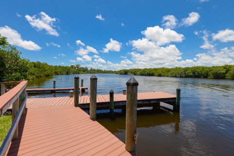 Condo in Stuart, Florida, 2 bedrooms  № 1186185 - photo 18