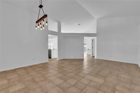 Villa ou maison à vendre à Davenport, Floride: 3 chambres, 147.9 m2 № 1303922 - photo 2