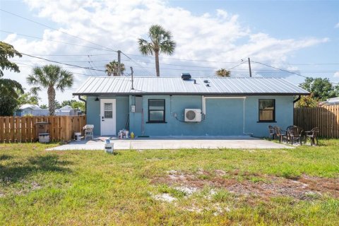 Casa en venta en Punta Gorda, Florida, 2 dormitorios, 67.45 m2 № 1202967 - foto 5