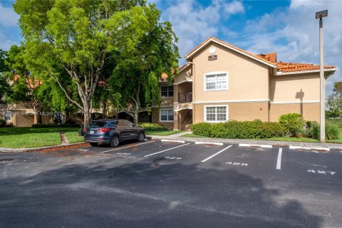 Condominio en venta en Pembroke Pines, Florida, 3 dormitorios, 123.56 m2 № 997948 - foto 6