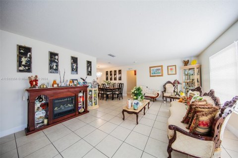 Villa ou maison à vendre à Margate, Floride: 3 chambres, 147.44 m2 № 1006698 - photo 17