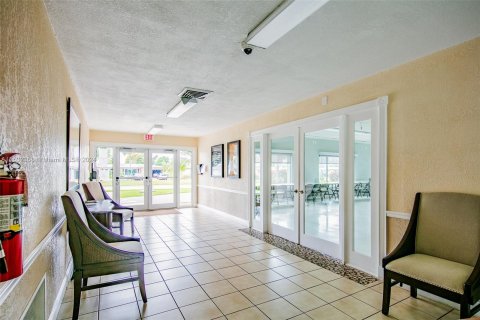 Villa ou maison à vendre à Margate, Floride: 3 chambres, 147.44 m2 № 1006698 - photo 16