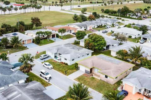 Villa ou maison à vendre à Margate, Floride: 3 chambres, 147.44 m2 № 1006698 - photo 20