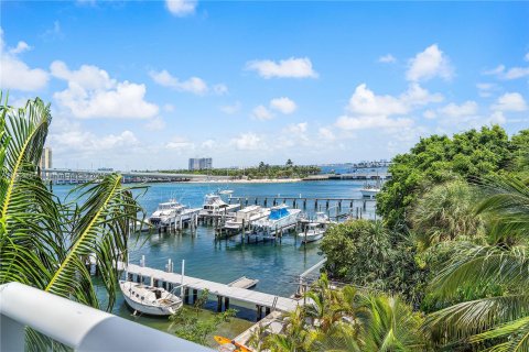 Condo in Palm Beach Shores, Florida, 3 bedrooms  № 1377604 - photo 30