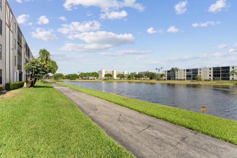 Condo in Delray Beach, Florida, 2 bedrooms  № 1216050 - photo 7