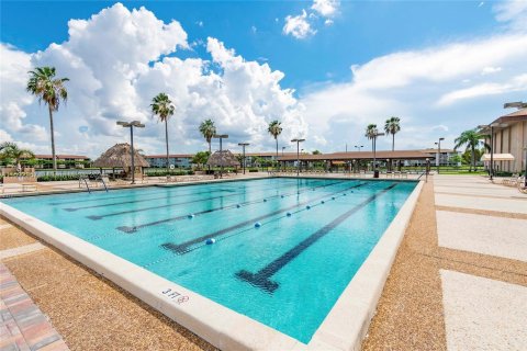 Condo in Pembroke Pines, Florida, 1 bedroom  № 1185825 - photo 24