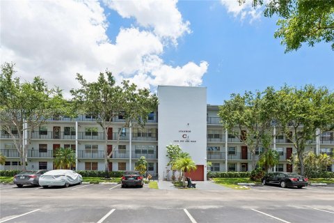 Copropriété à vendre à Pembroke Pines, Floride: 1 chambre, 65.22 m2 № 1185825 - photo 13