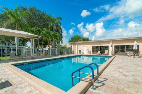Condominio en venta en Jupiter, Florida, 2 dormitorios, 115.2 m2 № 689075 - foto 7