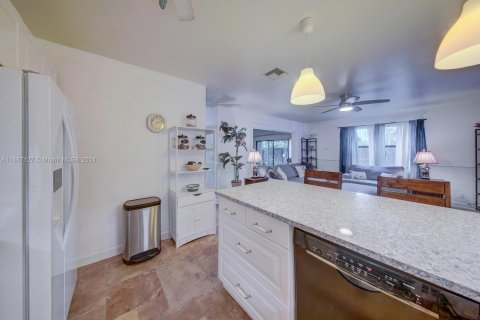 Adosado en venta en Dania Beach, Florida, 3 dormitorios, 171.87 m2 № 1329601 - foto 25