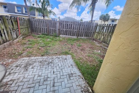 Townhouse in Boynton Beach, Florida 2 bedrooms, 115.94 sq.m. № 1329290 - photo 12