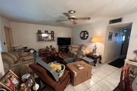 Condominio en venta en Hollywood, Florida, 2 dormitorios, 89.93 m2 № 716075 - foto 7