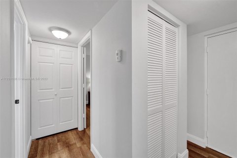 Condominio en venta en Lauderhill, Florida, 2 dormitorios, 102.19 m2 № 29066 - foto 19