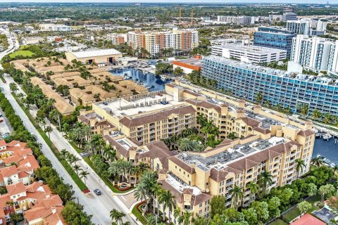 Condo in Aventura, Florida, 2 bedrooms  № 1207944 - photo 3