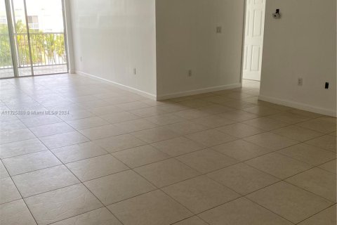 Condominio en venta en Doral, Florida, 3 dormitorios, 140.28 m2 № 207878 - foto 19