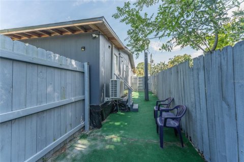 Villa ou maison à vendre à Cocoa, Floride: 3 chambres, 140.47 m2 № 1286145 - photo 4