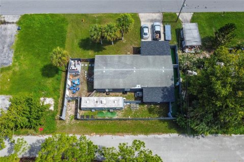 Villa ou maison à vendre à Cocoa, Floride: 3 chambres, 140.47 m2 № 1286145 - photo 13