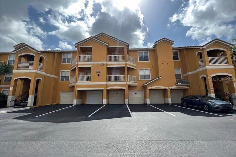 Condominio en alquiler en Orlando, Florida, 3 dormitorios, 127.18 m2 № 1388542 - foto 1